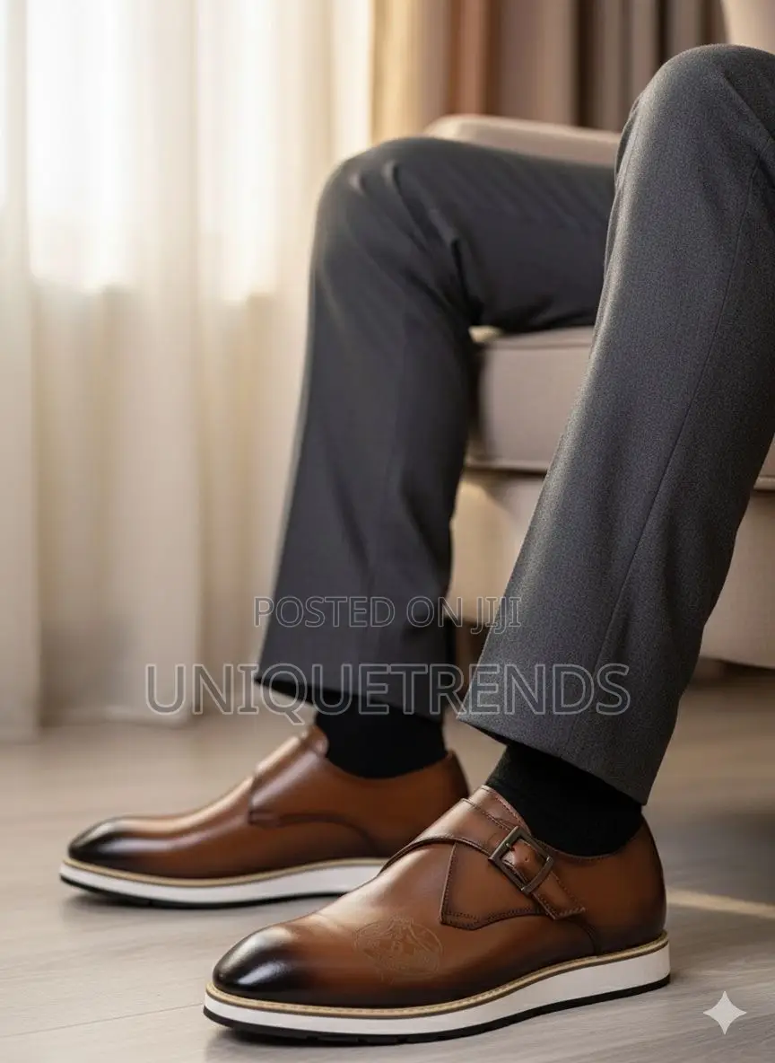 Berluti Single Monk Strap Leather Shoe. (Brown)