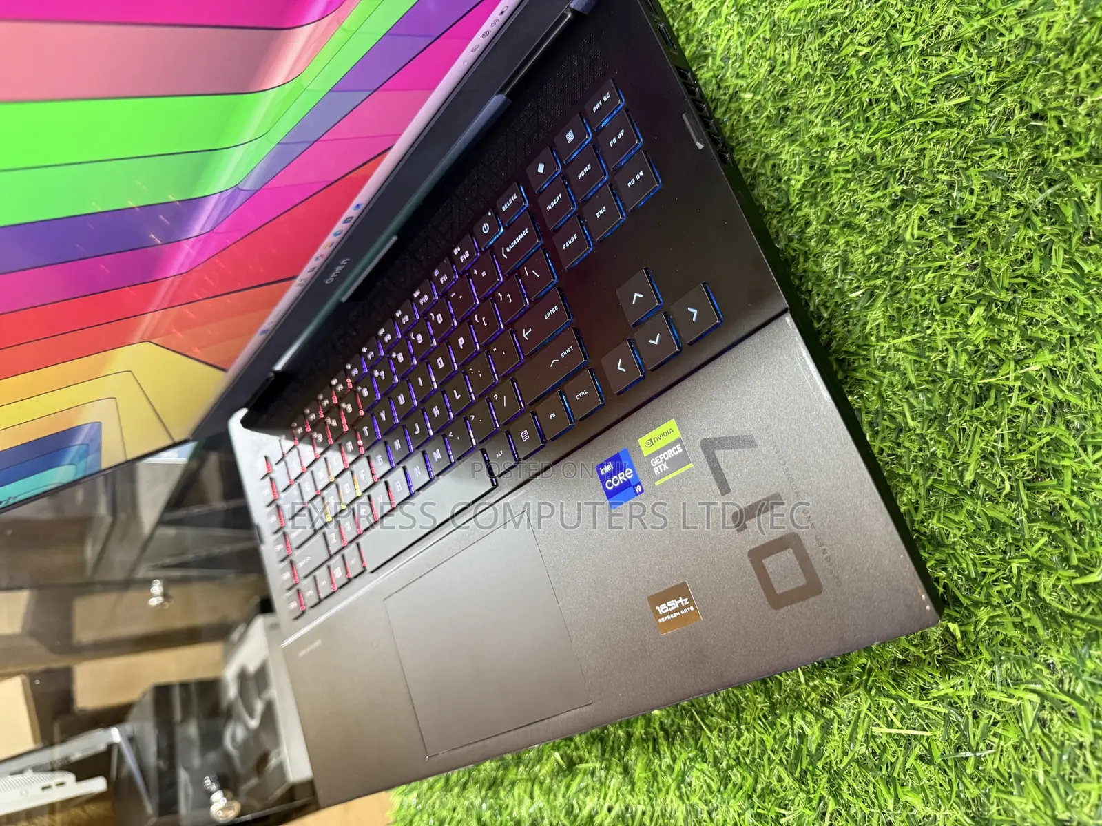 Laptop HP Omen 17-An188nr 40GB Intel Core I9 SSD 1T