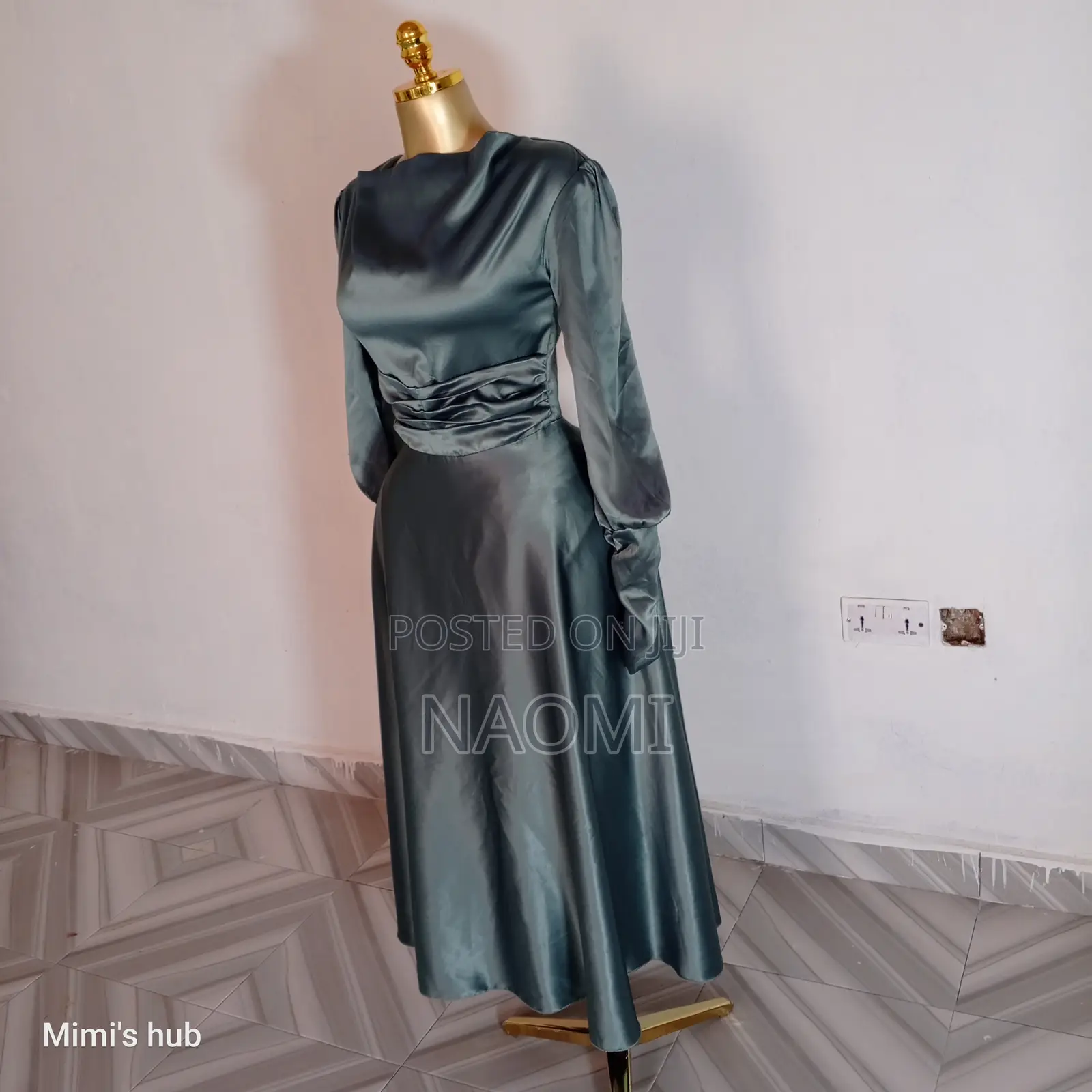 Elegant Sage Green Satin Midi Dres