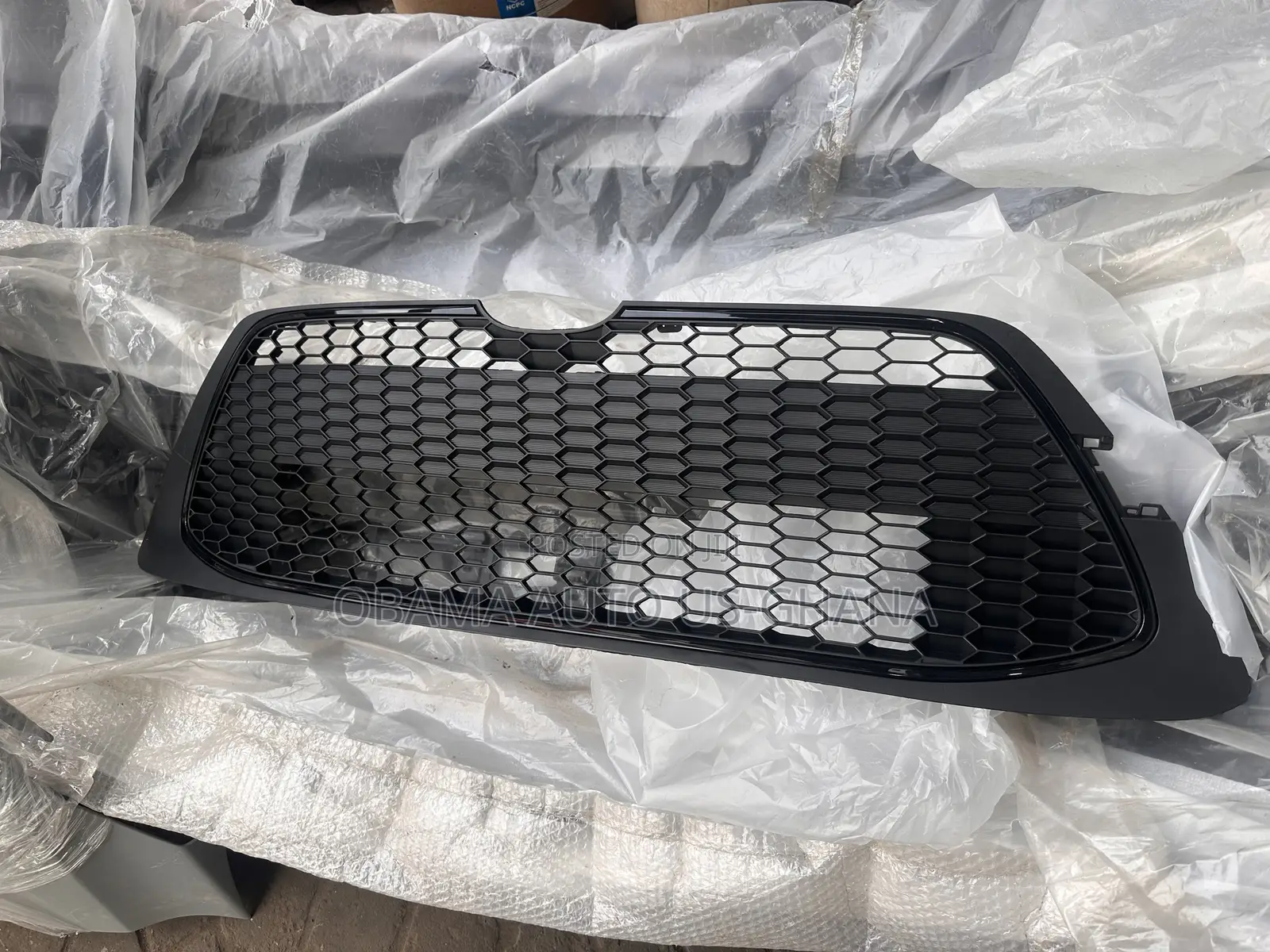 2020 - 2024 Corolla Front Grill / Shells