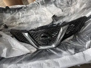 Nissan Qashqai 2014 2015 2016 2017 Front Grill / Shells