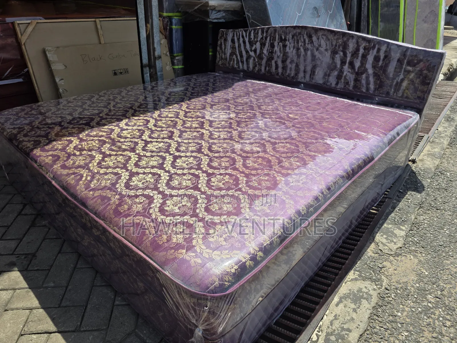 Quee-size Bed Mattress Set