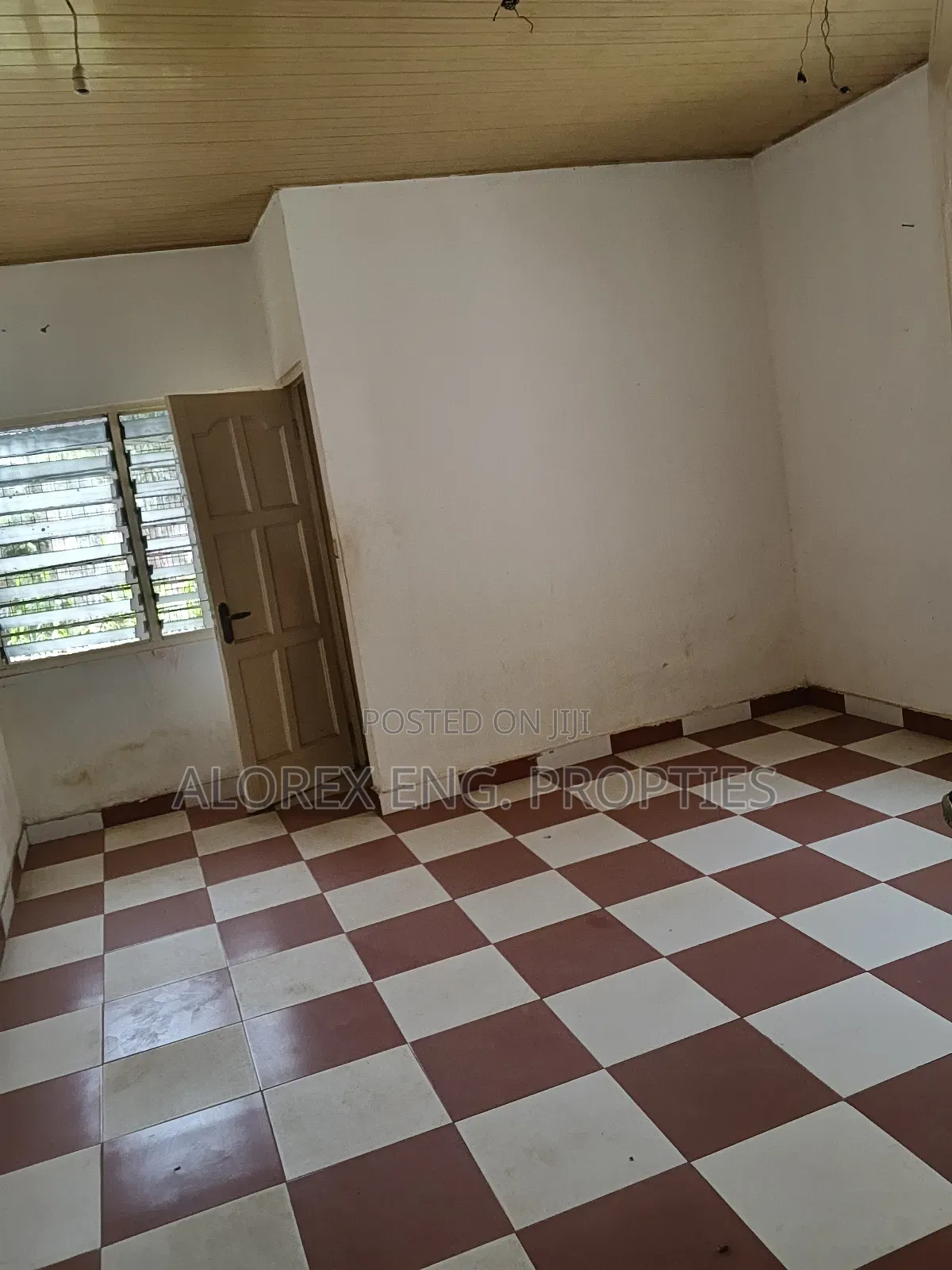 1bdrm Apartment in Chamber Self, Danfa for rent