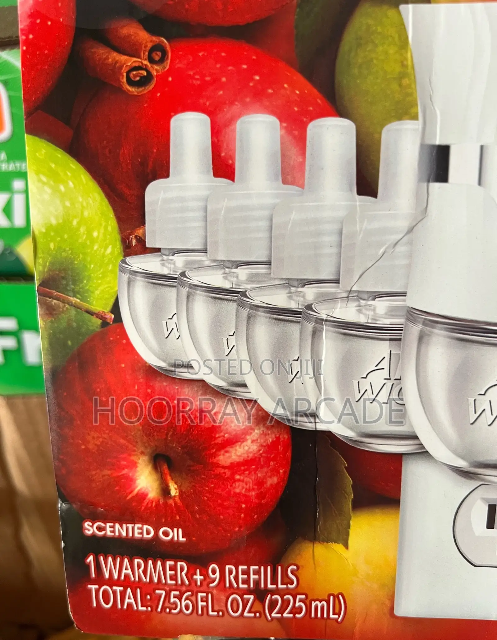 Air Wick Advanced Fragrance. 1 Plug-in + 9 Refills (225ml)