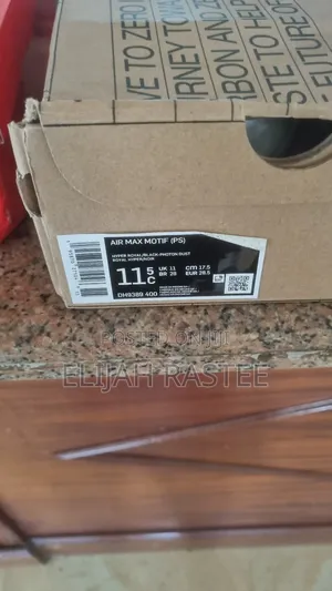 Brand New Kids Nike Air Max Size 11c