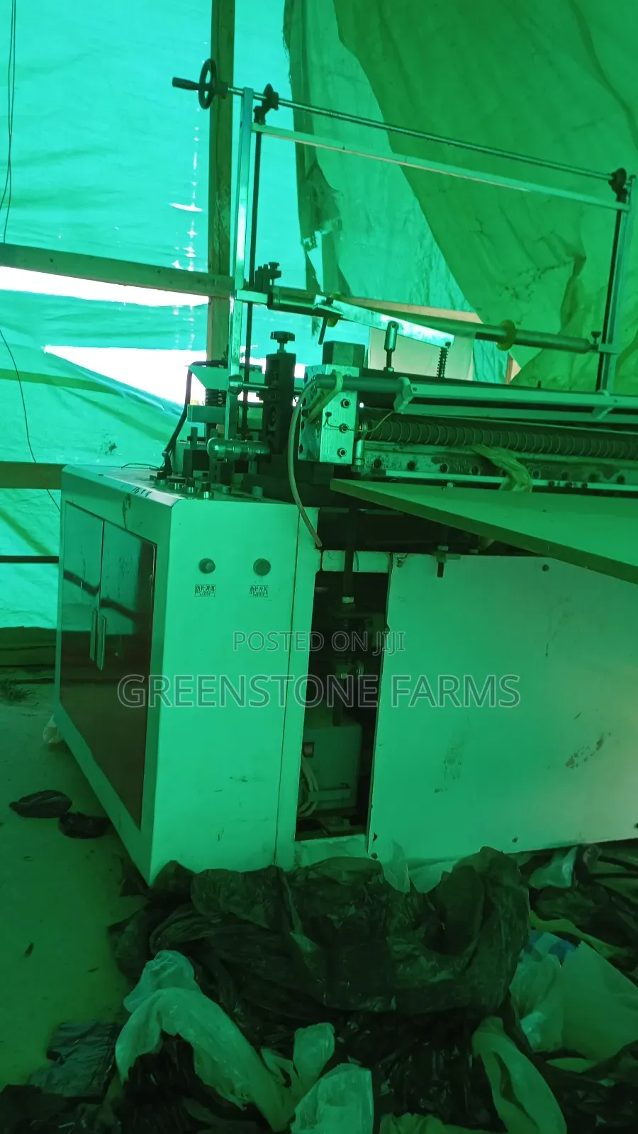 Rubber Cutting and Sealing Machine