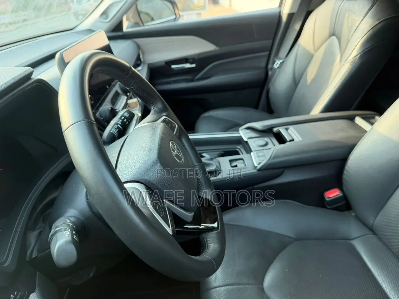 Toyota Highlander Limited AWD 2024 Black