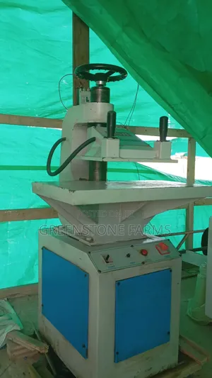 Hydraulic Swing Arm Punching Machine