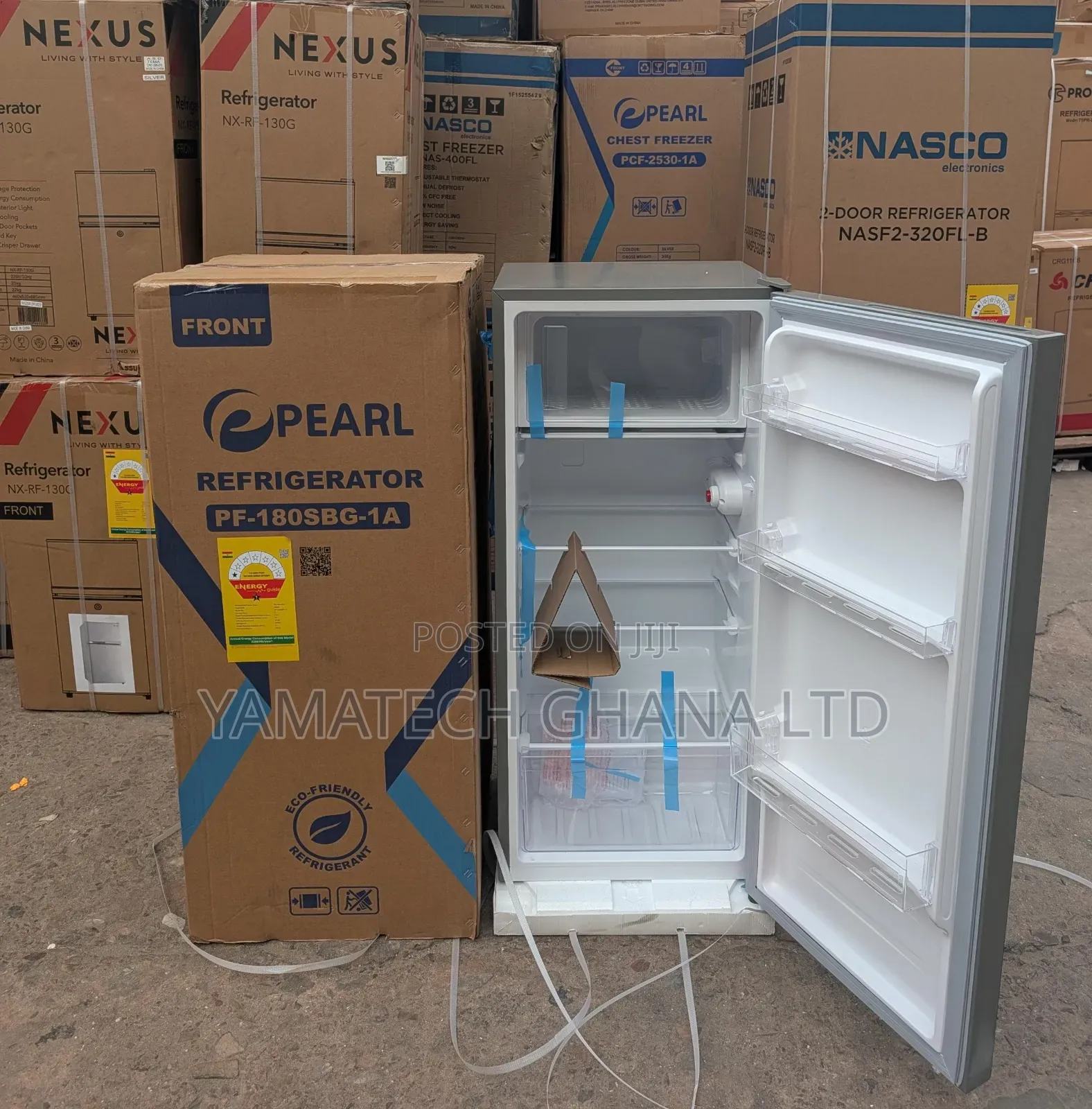 Nasco 151 Litre Black Mirror Single Door Refrigerator