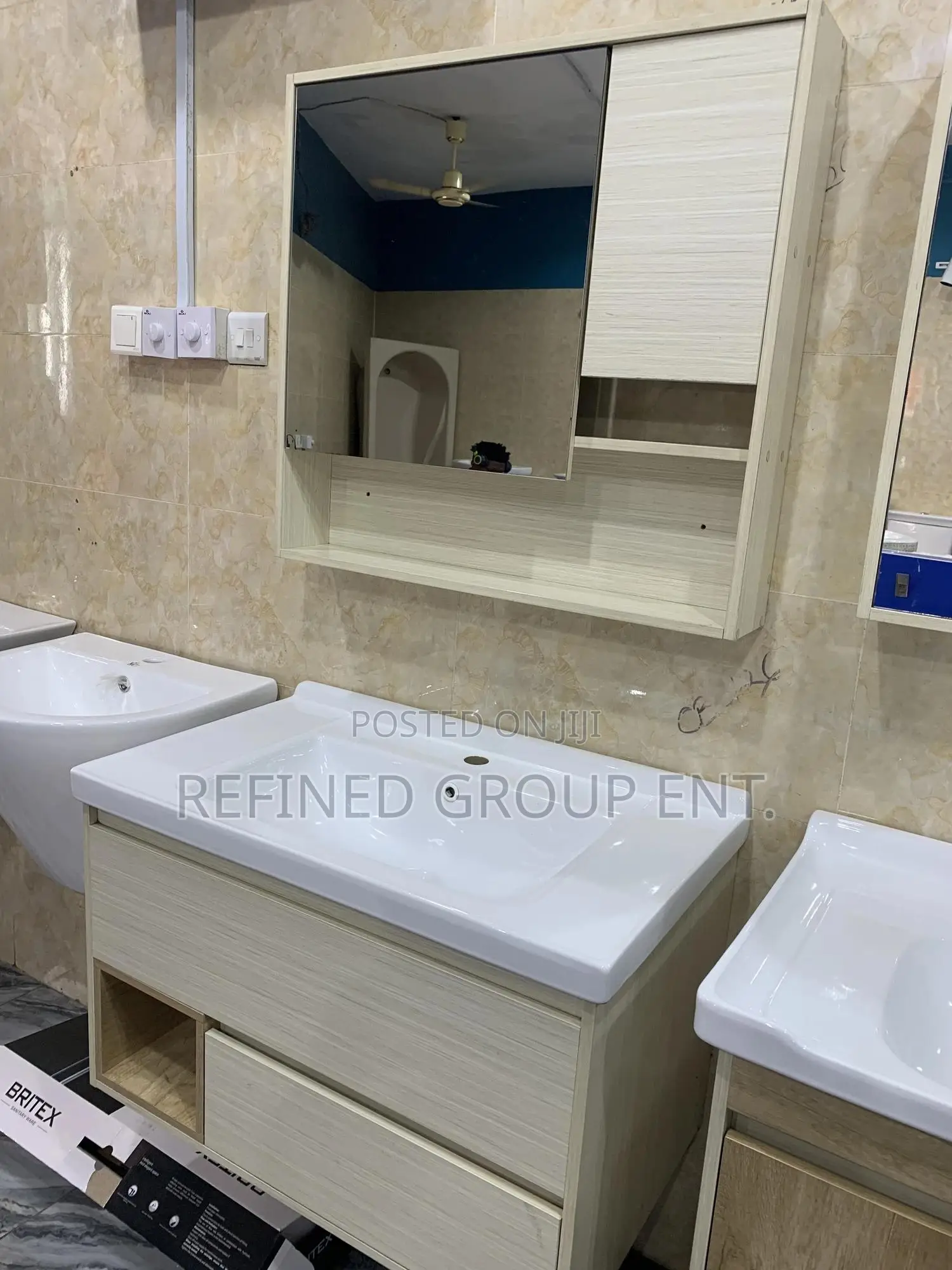 Wash Hand Cabinet