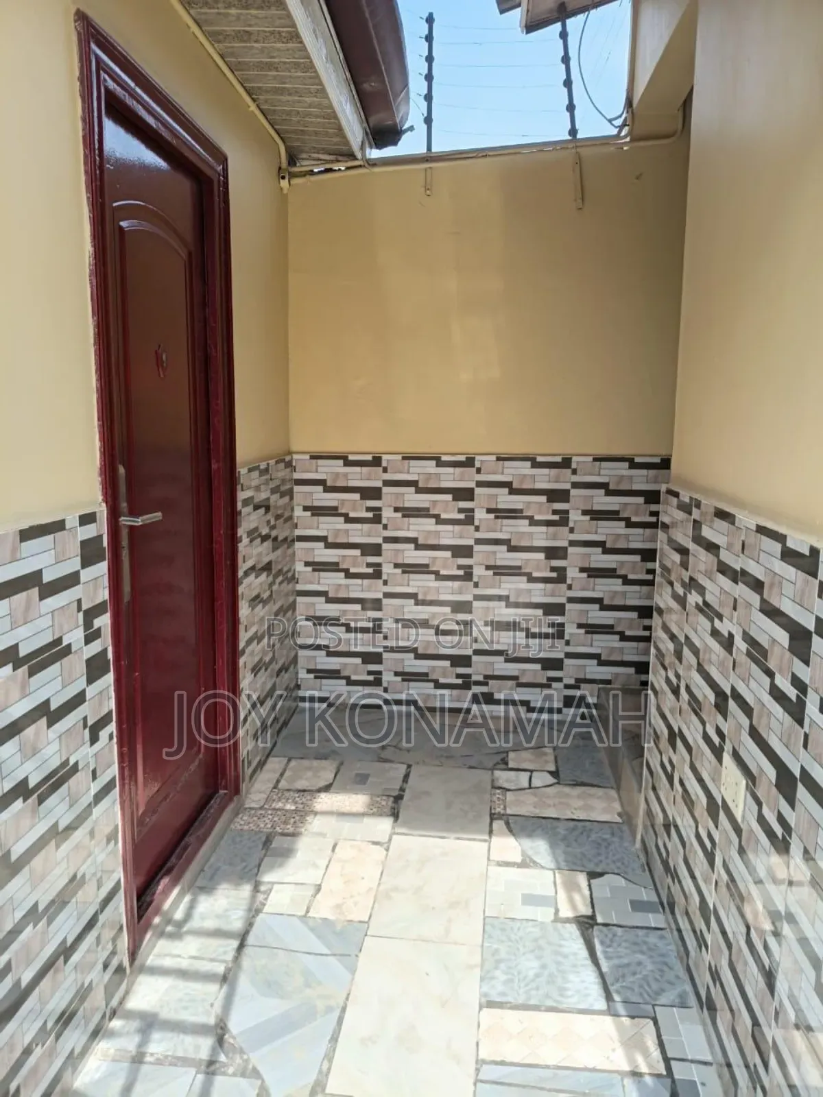 2bdrm House in Ashaley Botwe for rent