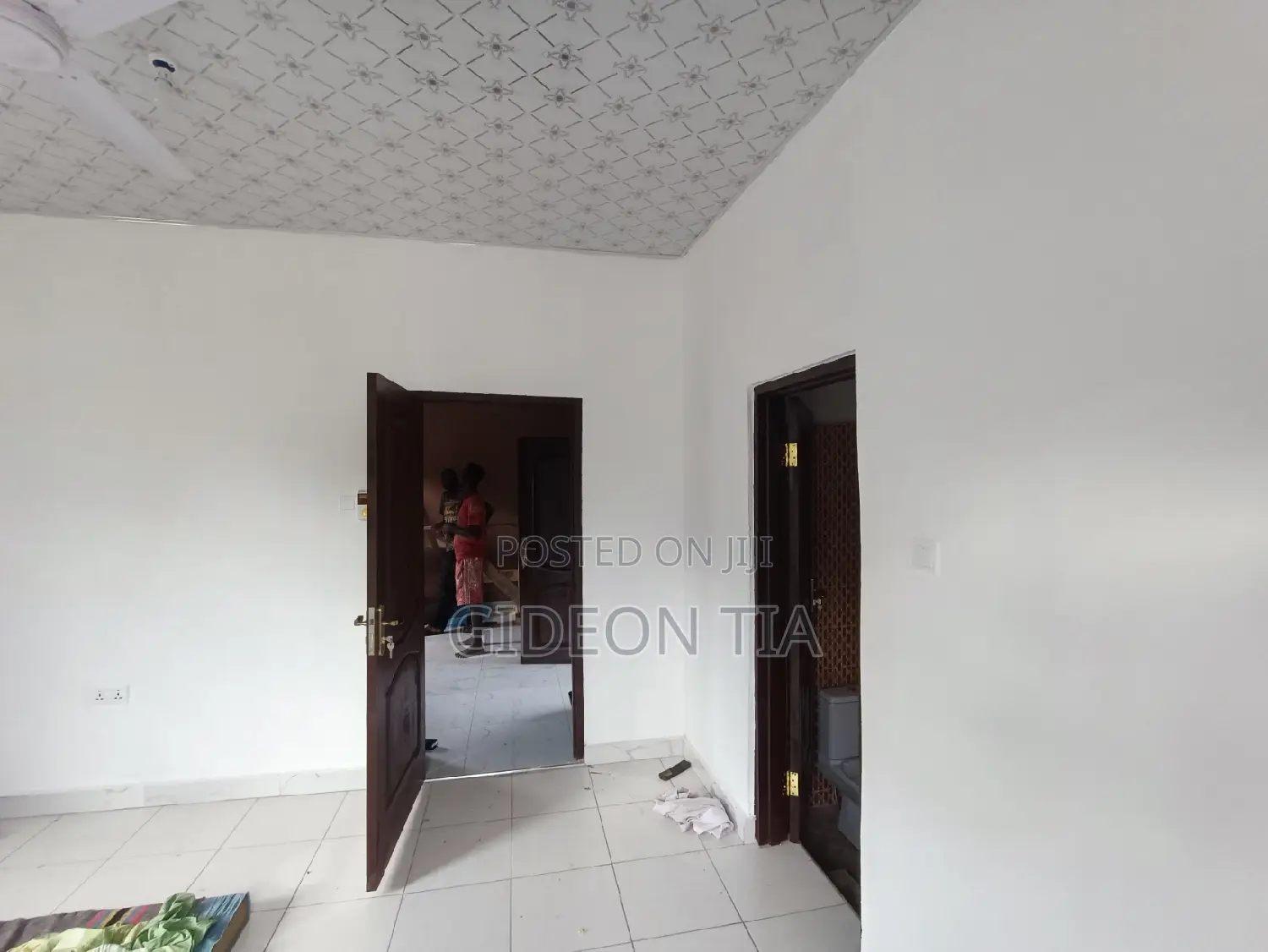 Chamber And Hall For Rent.
