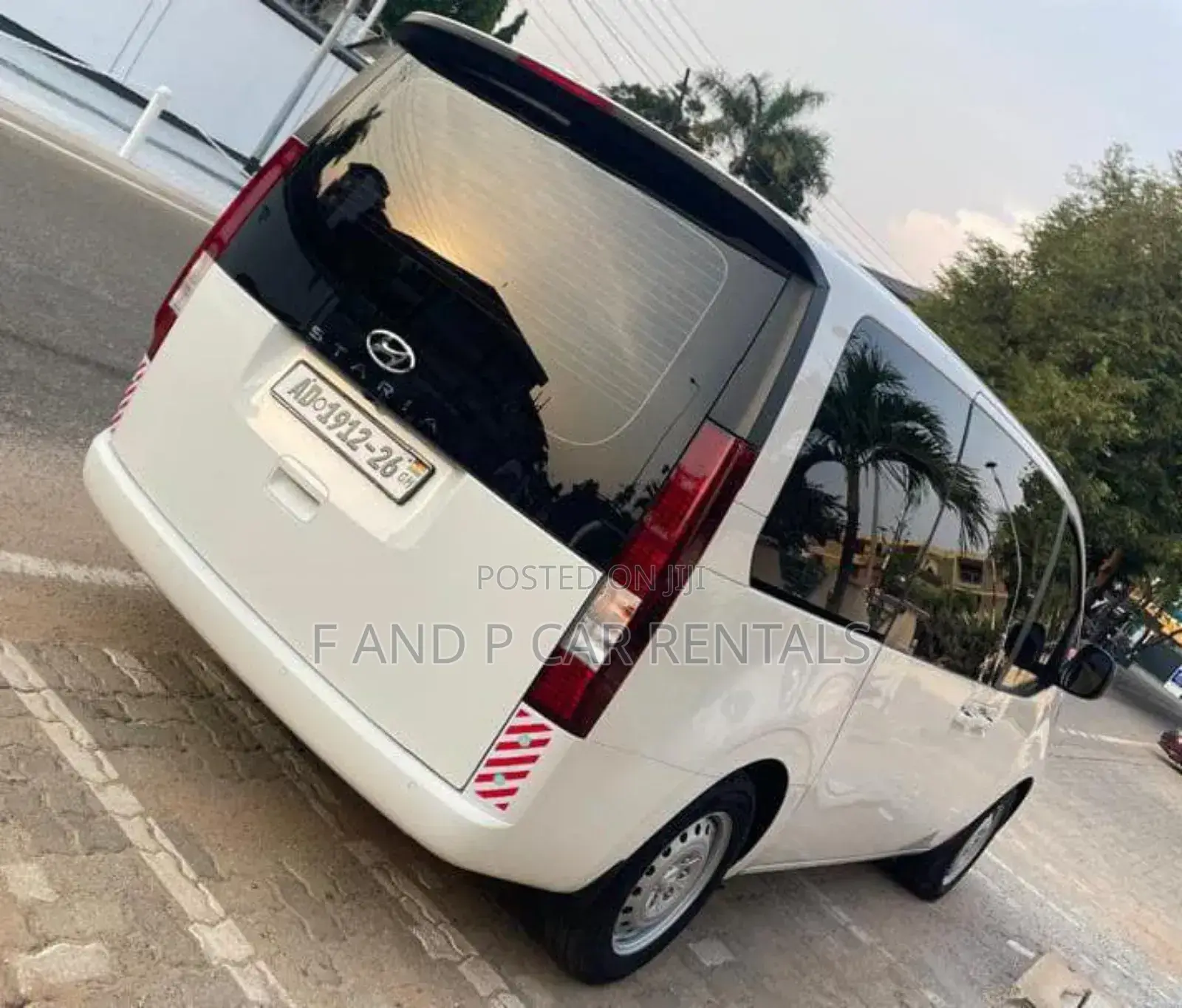 Hyundai Staria 11-Seater for Rent