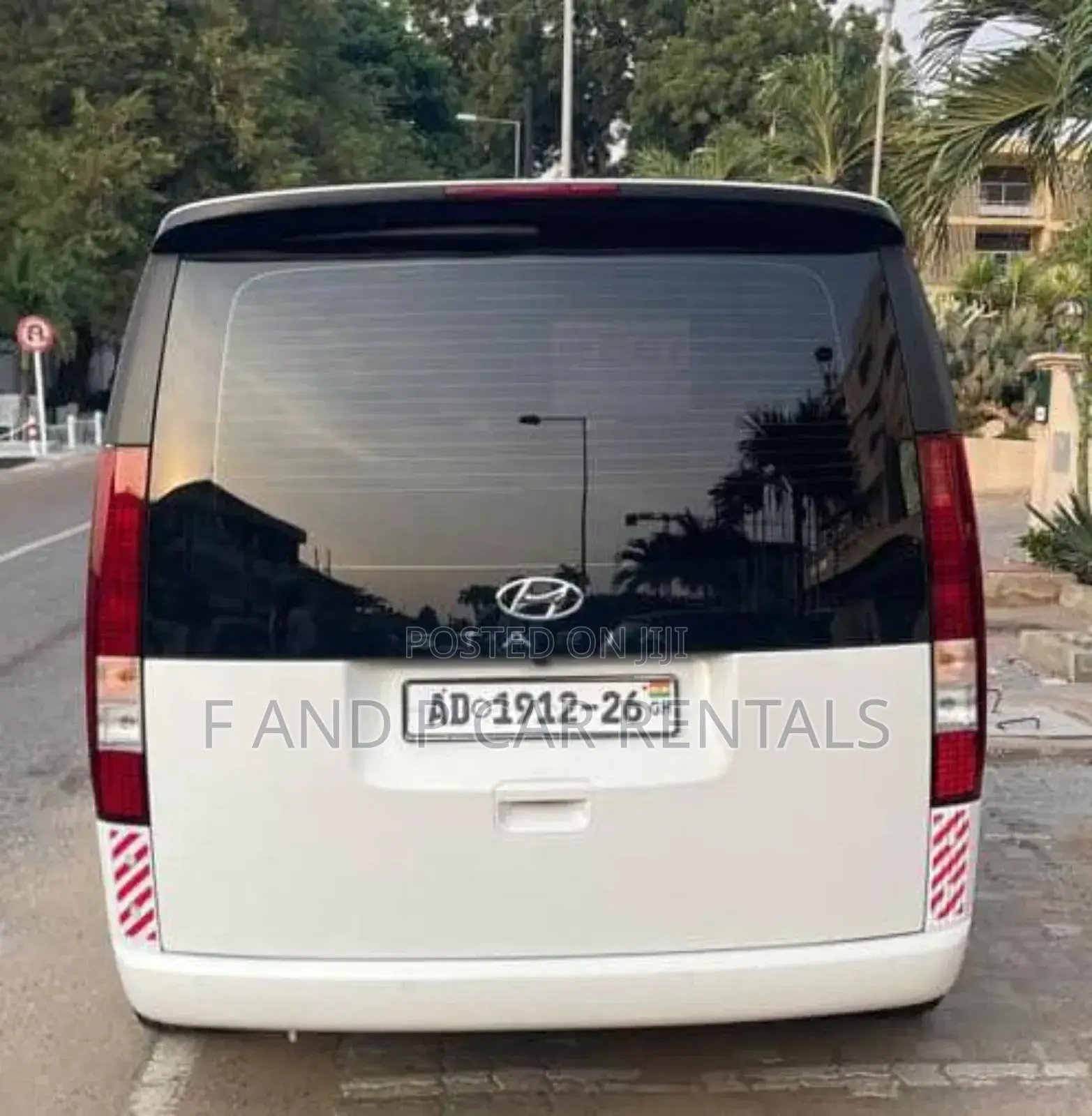 Hyundai Staria 11-Seater for Rent
