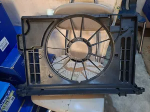 Corolla Radiator Fan Case 2014,2015,2016,2017,2018