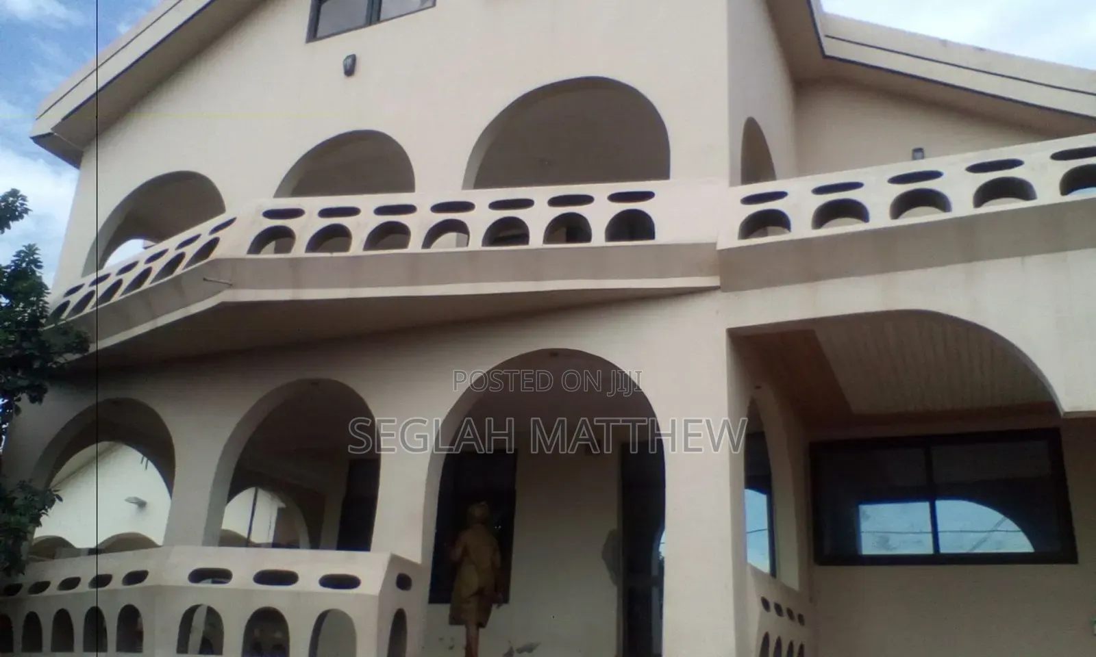 6bdrm House in Gbawe for rent