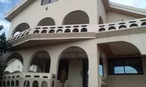 6bdrm House in Gbawe for rent