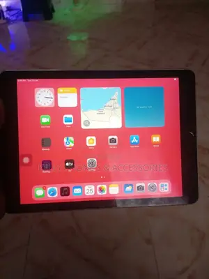Apple iPad Pro 10.5 (2017) 128 GB Silver