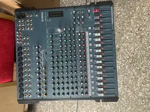 Yamaha 16 Chanel Mixer Mg166cx-Usb