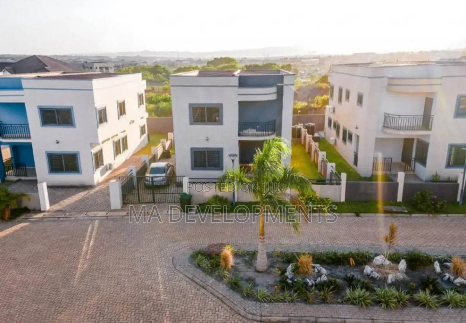 4bdrm House in Adenta for sale