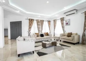 4bdrm House in Adenta for sale