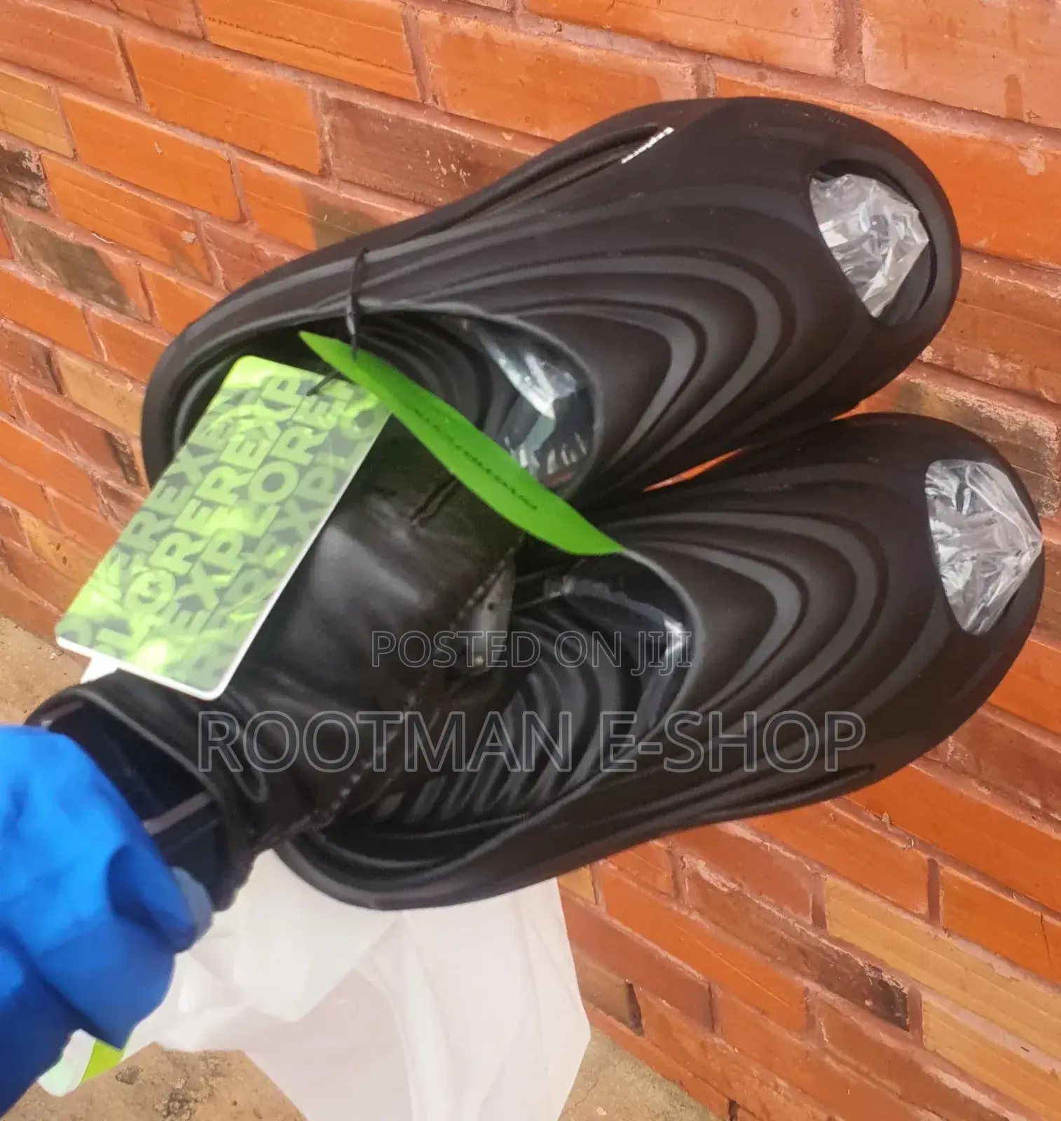 Oraimo Anti-Skid All Black Slippers (Size 42/43/44)