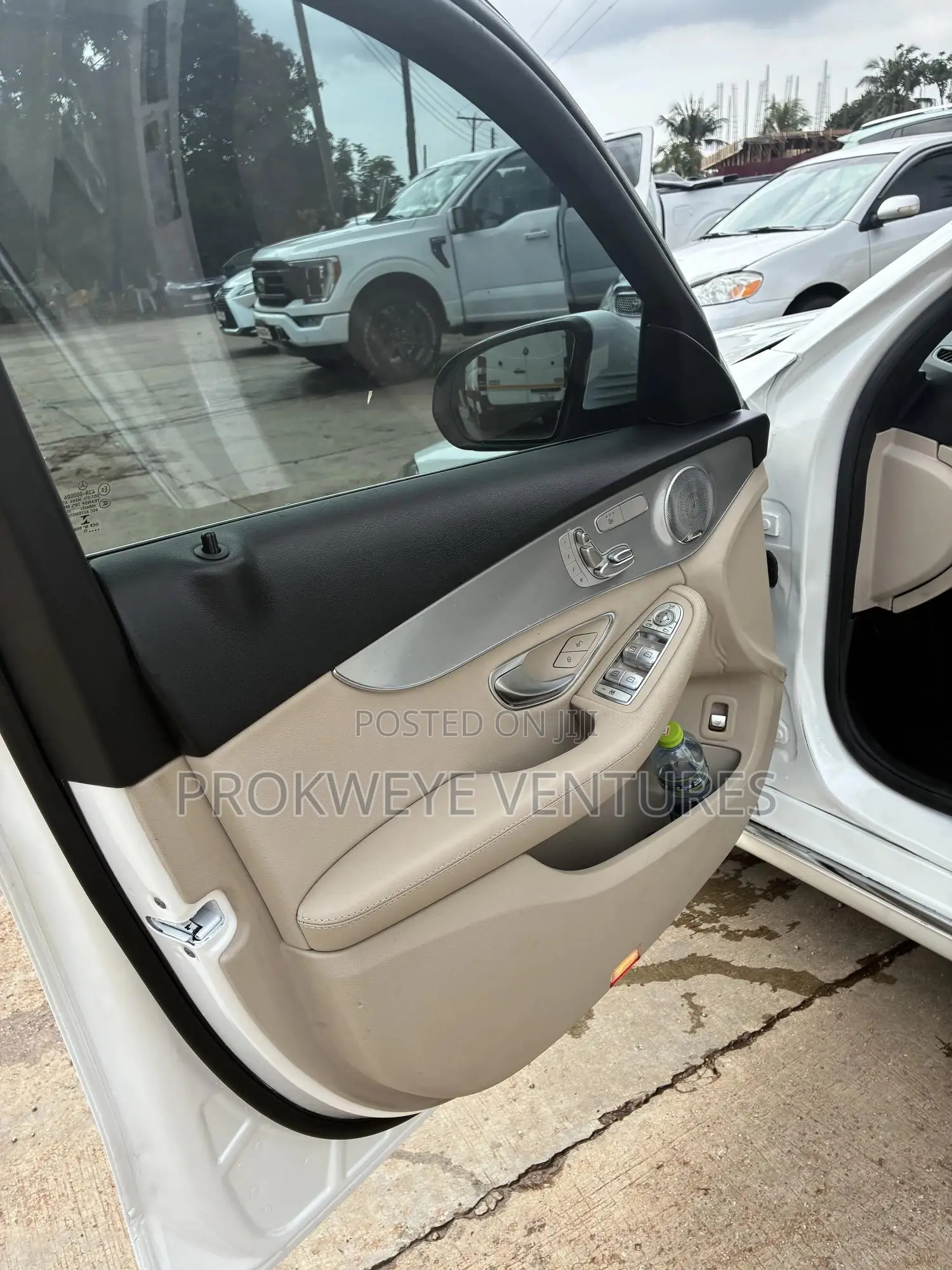 Mercedes-Benz C300 Base C300 AWD 4MATIC Sedan 2018 White