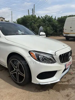 Mercedes-Benz C300 Base C300 AWD 4MATIC Sedan 2018 White