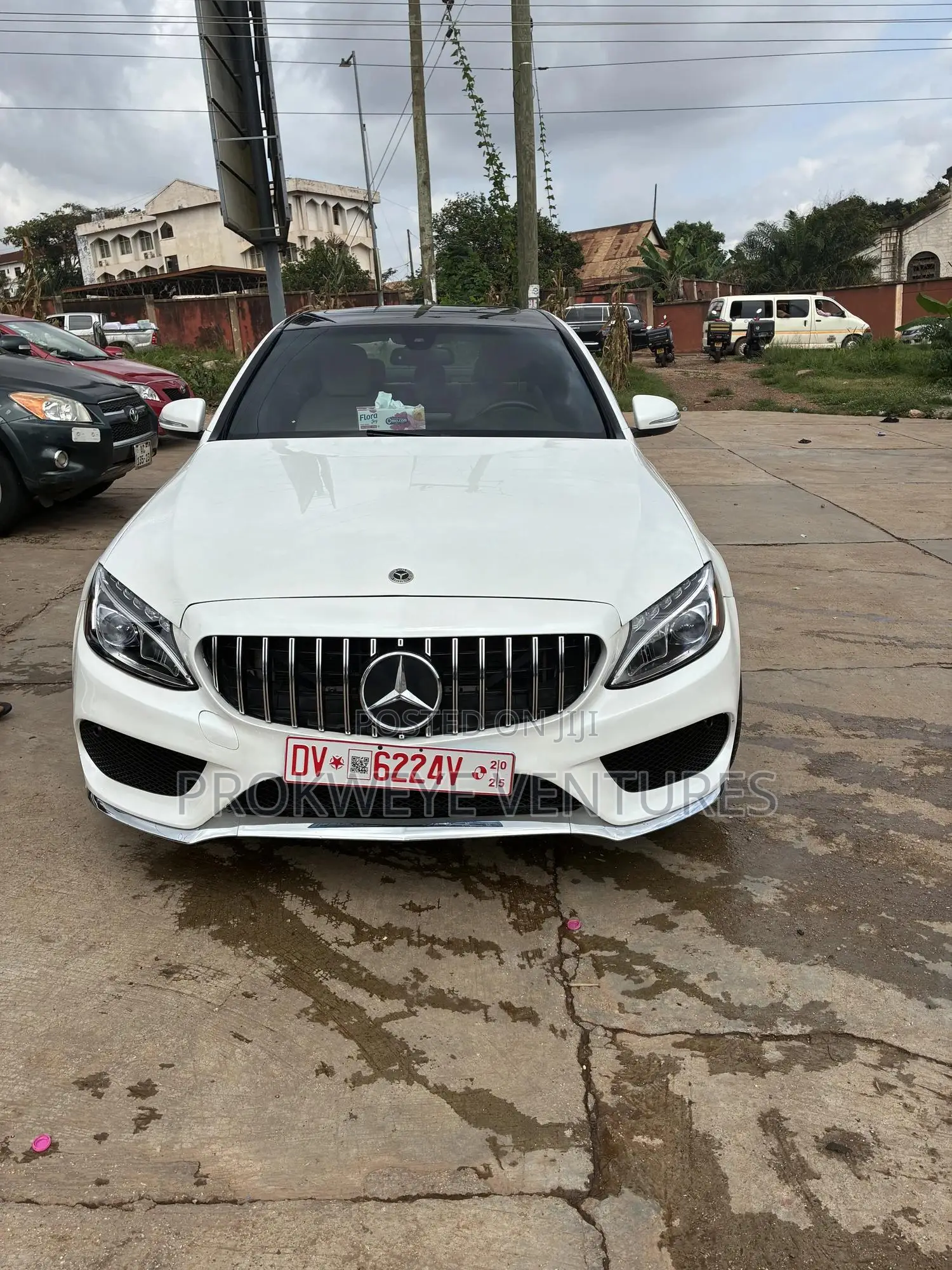 Mercedes-Benz C300 Base C300 AWD 4MATIC Sedan 2018 White