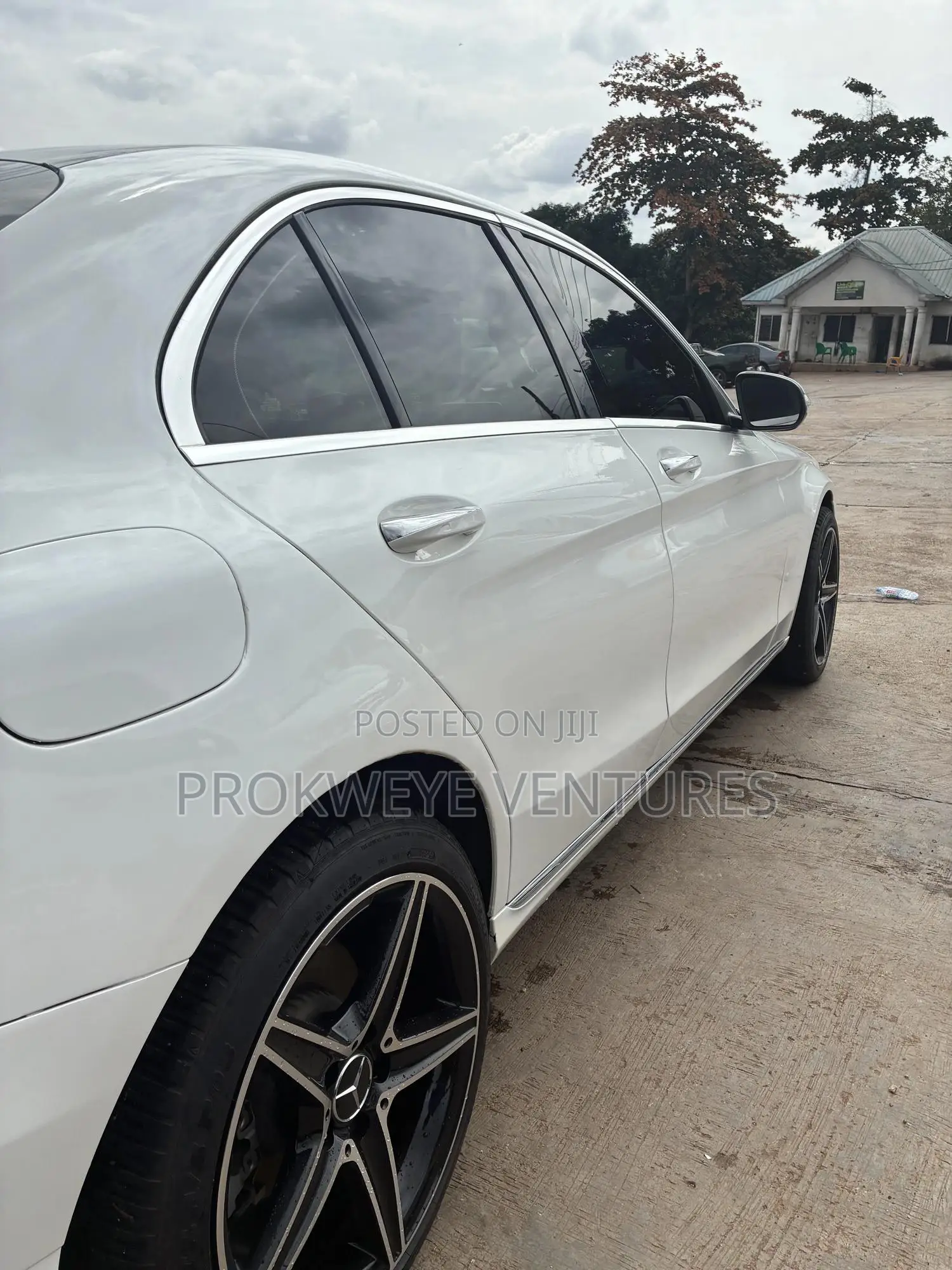 Mercedes-Benz C300 Base C300 AWD 4MATIC Sedan 2018 White