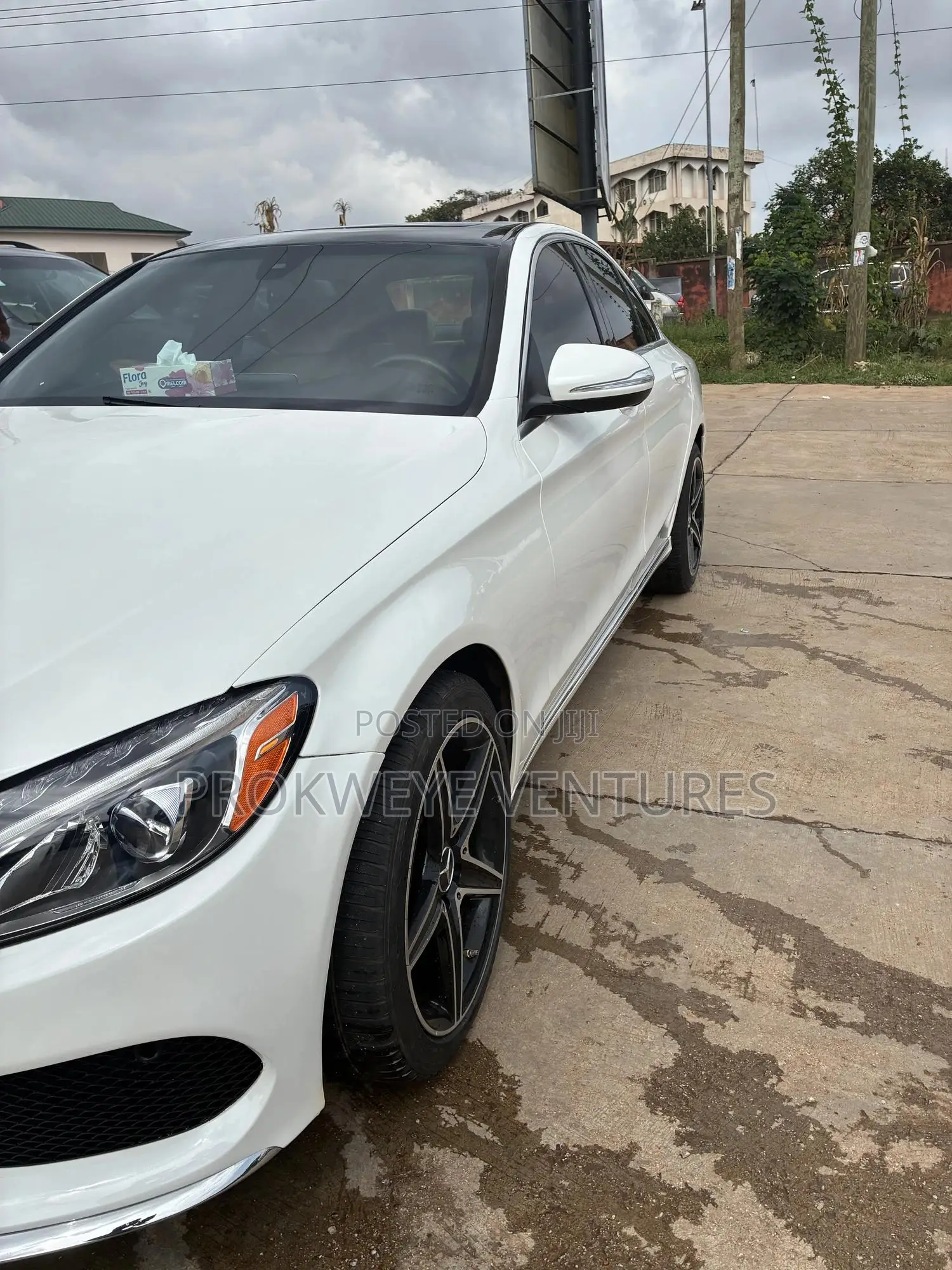 Mercedes-Benz C300 Base C300 AWD 4MATIC Sedan 2018 White