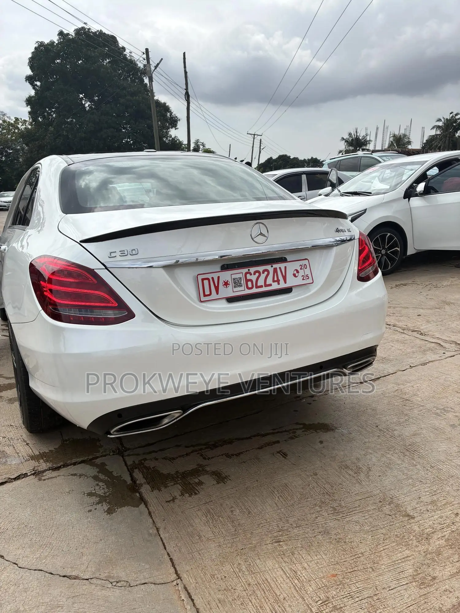 Mercedes-Benz C300 Base C300 AWD 4MATIC Sedan 2018 White