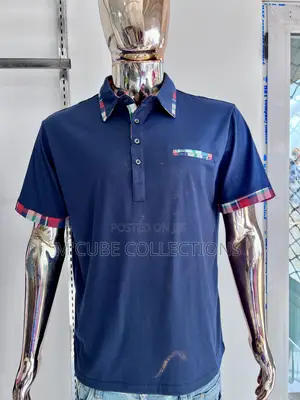 Men’S Navy Blue Polo Shirt With Plaid Trim