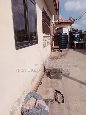 4bdrm Apartment in First Digital Real, Kasoa for sale