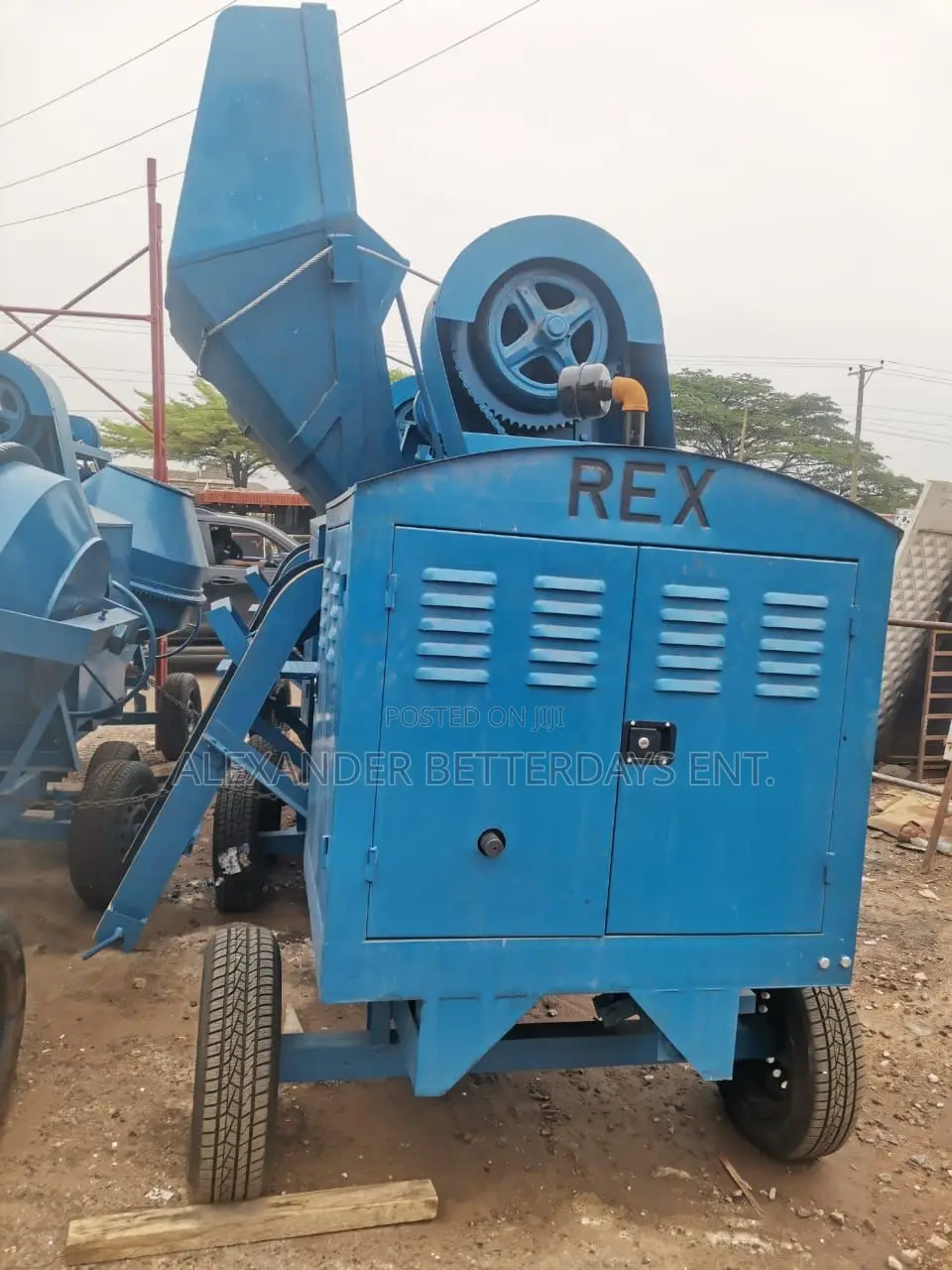Rex Self-Loading Concrete Mixer