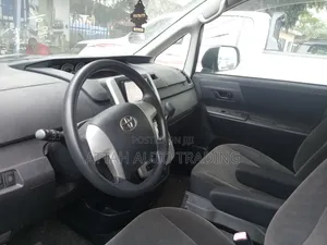 Toyota Voxy 2012 Grey