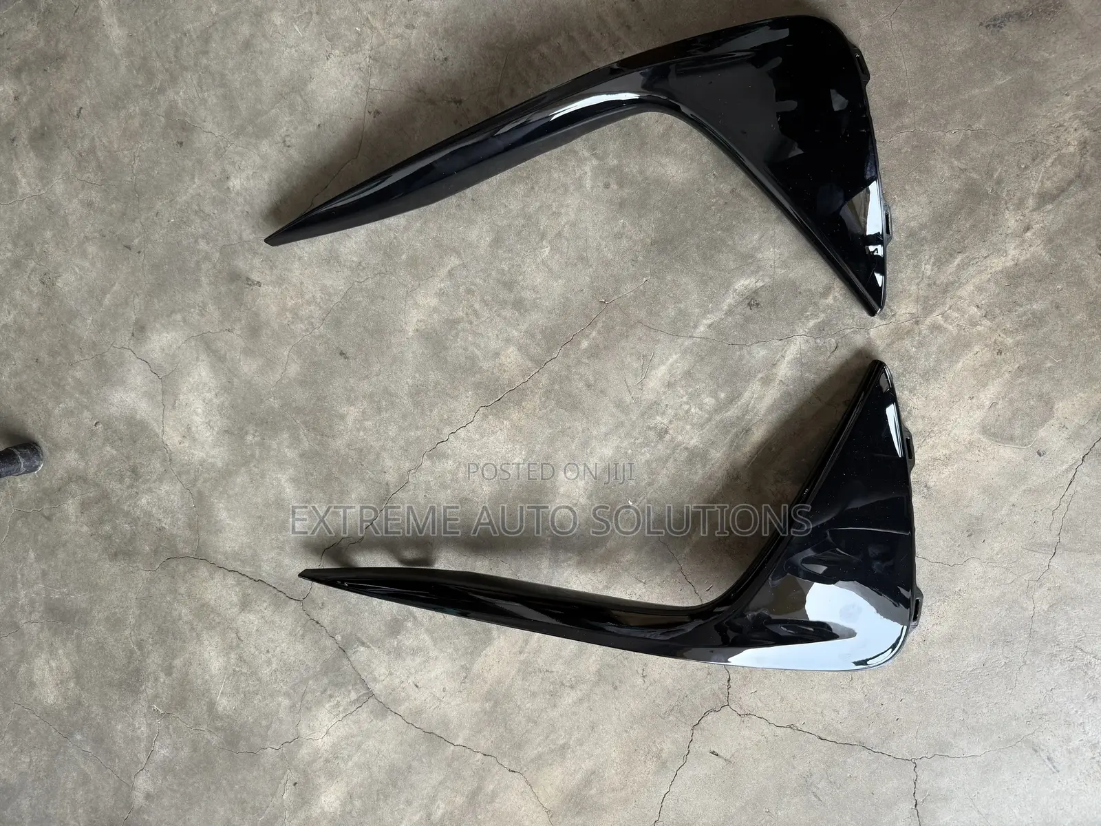 2019-21 Genuine Acura Rdx Front  Bumper Trim Garnish Chrome