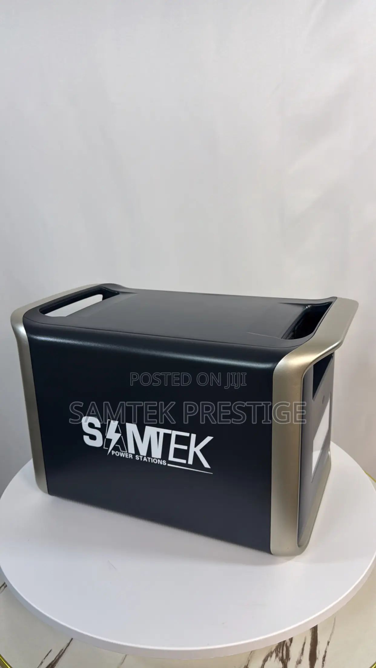Samtek St-2000 Portable Power Station