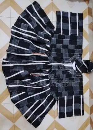 Smocks or Batakari