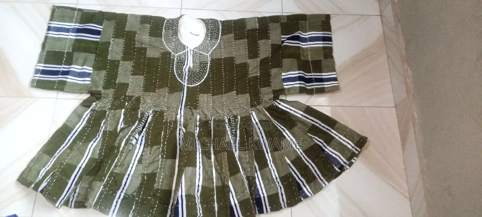 Smocks or Batakari