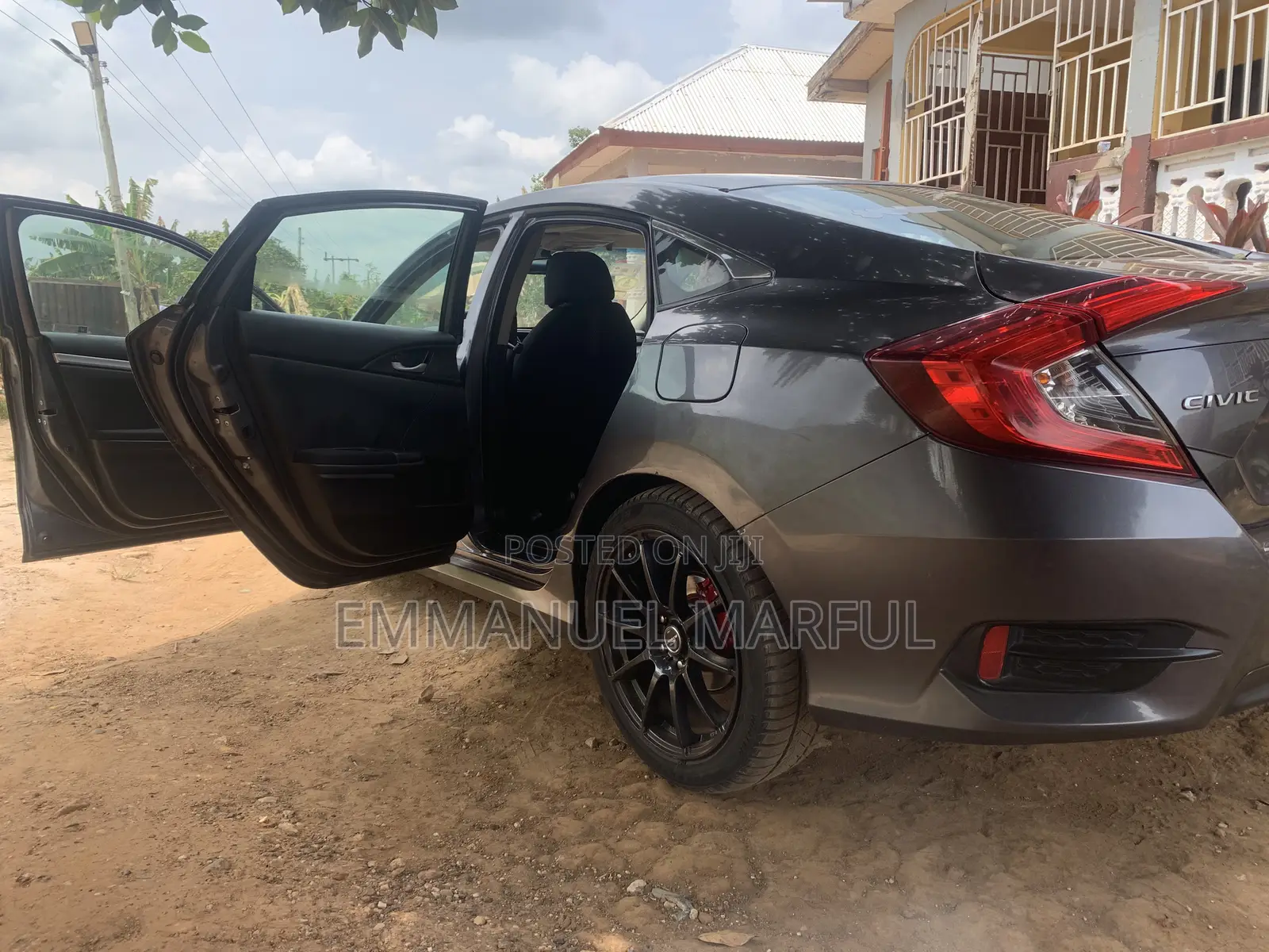 Honda Civic LX 4dr Sedan (2.0L 4cyl) 2017 Gray