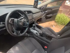 Honda Civic LX 4dr Sedan (2.0L 4cyl) 2017 Gray