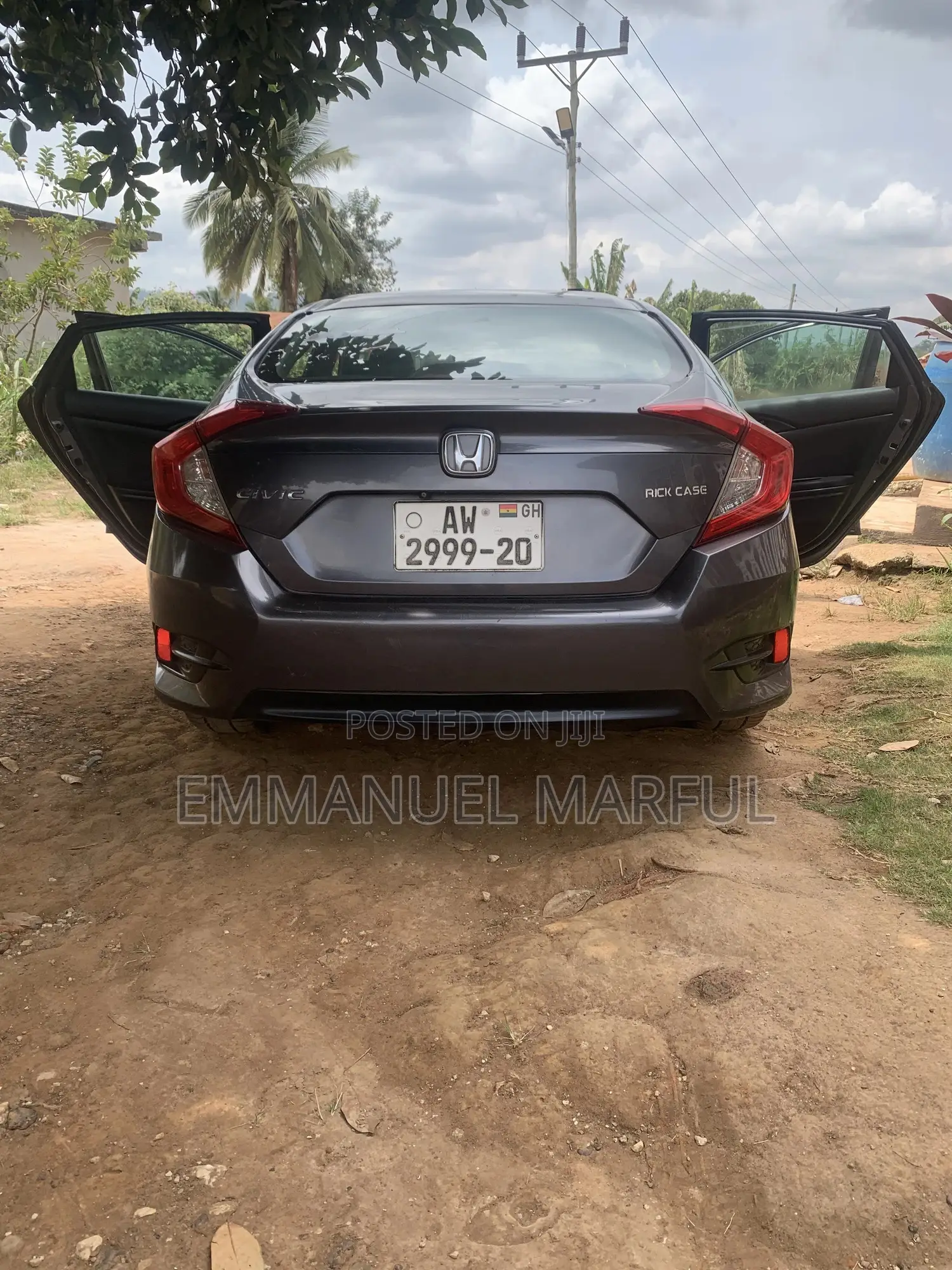 Honda Civic LX 4dr Sedan (2.0L 4cyl) 2017 Gray