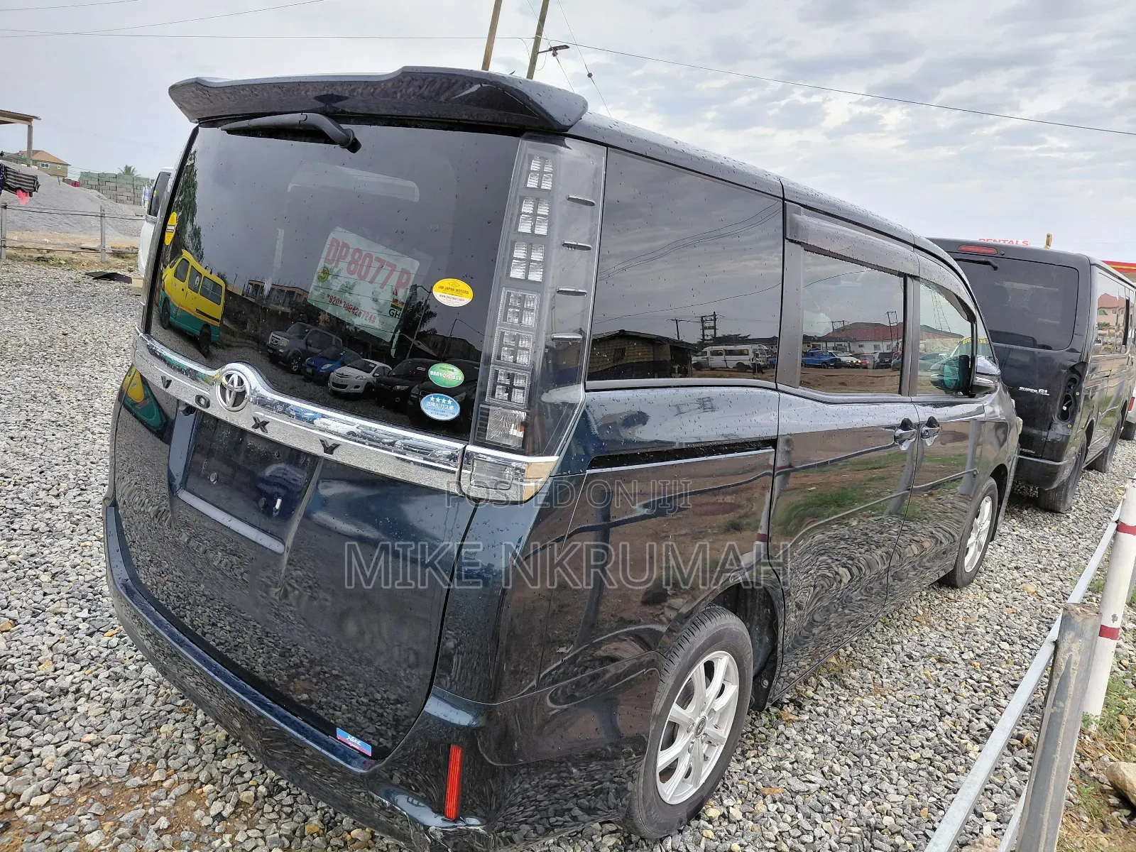 Toyota Voxy SV Premium 2014 Beige