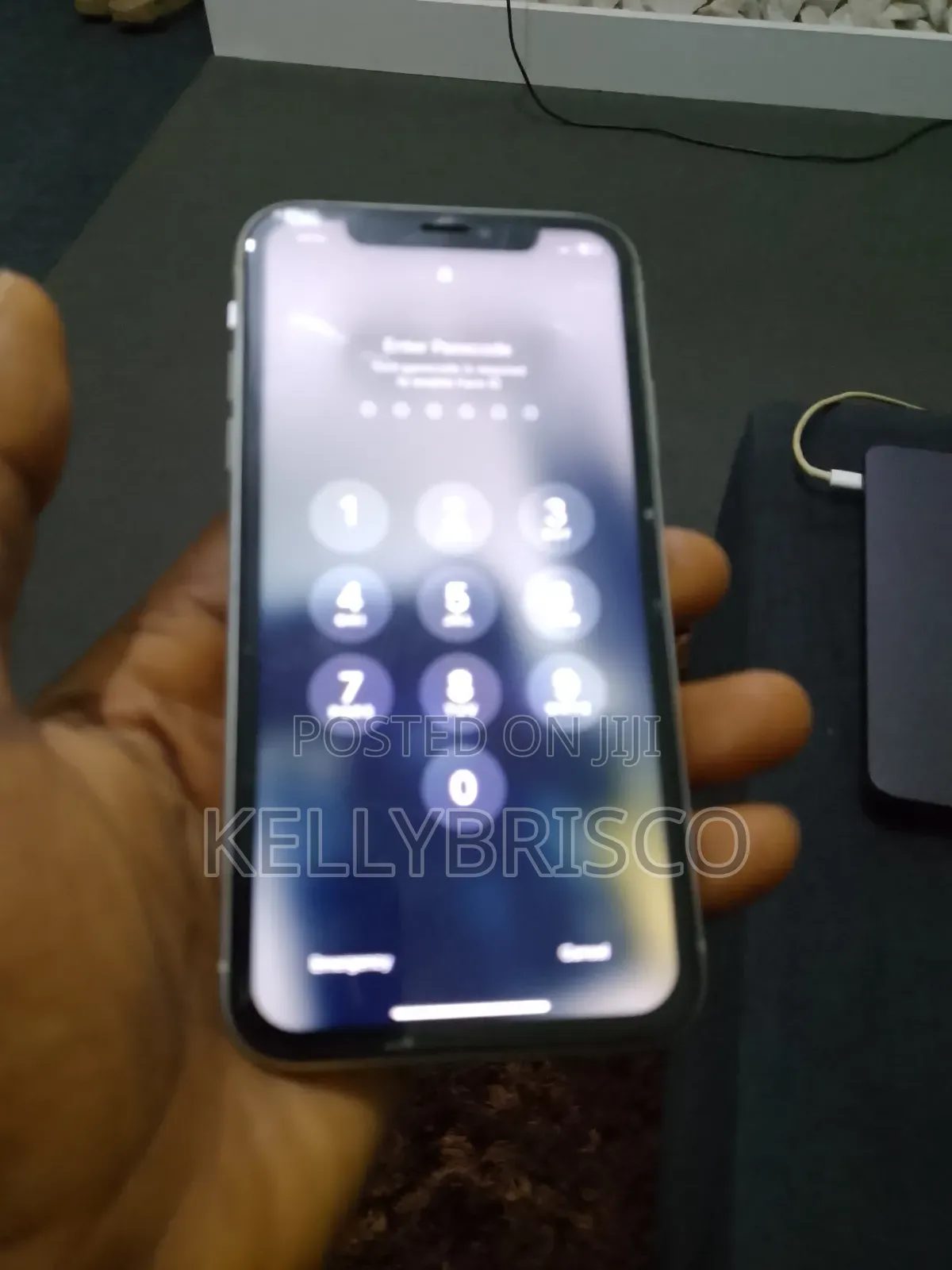 Apple iPhone XR 128 GB White