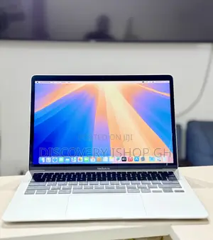 Laptop Apple MacBook Air 2020 16GB Intel Core i7 SSD 256GB