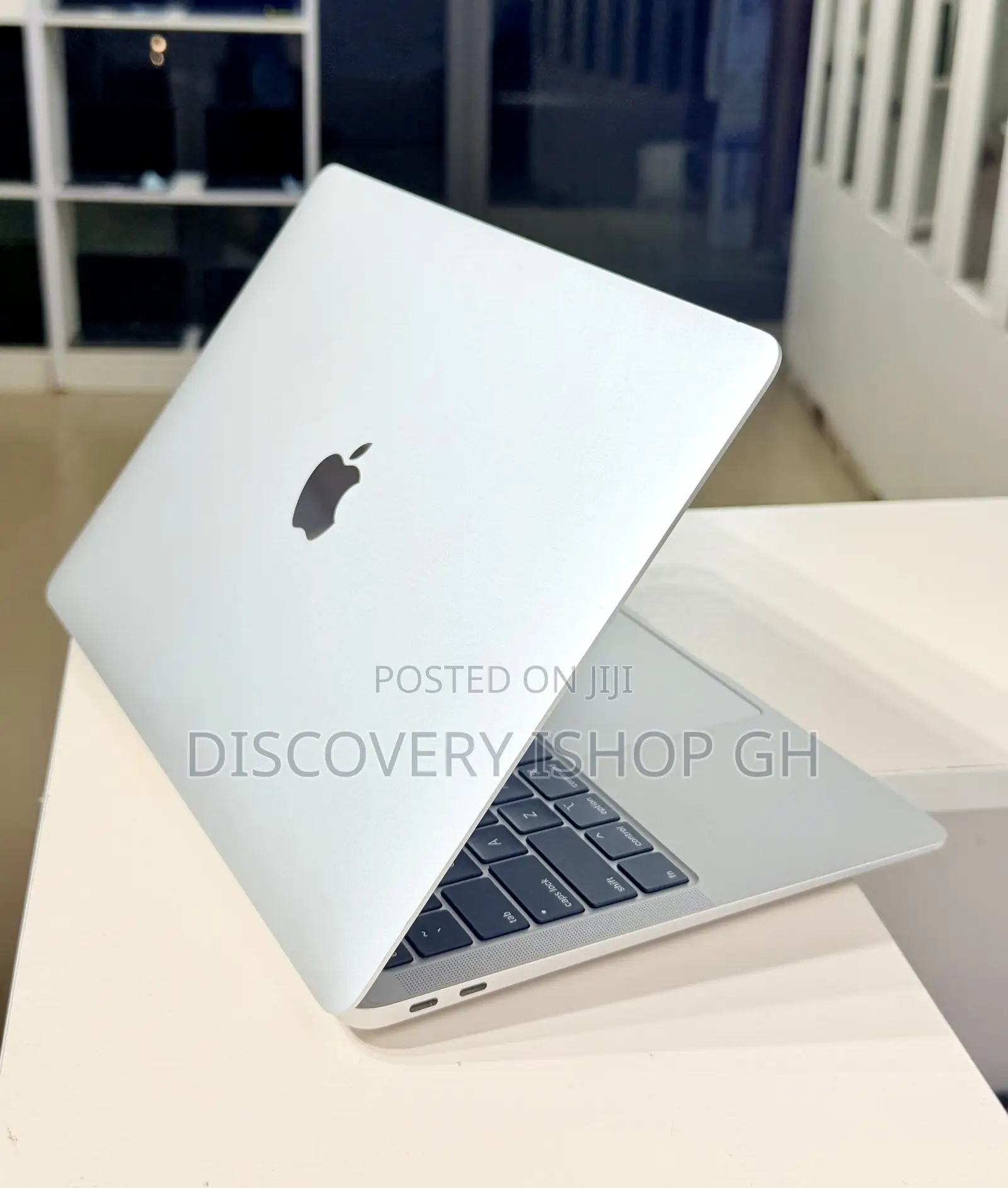 Laptop Apple MacBook Air 2020 16GB Intel Core i7 SSD 256GB