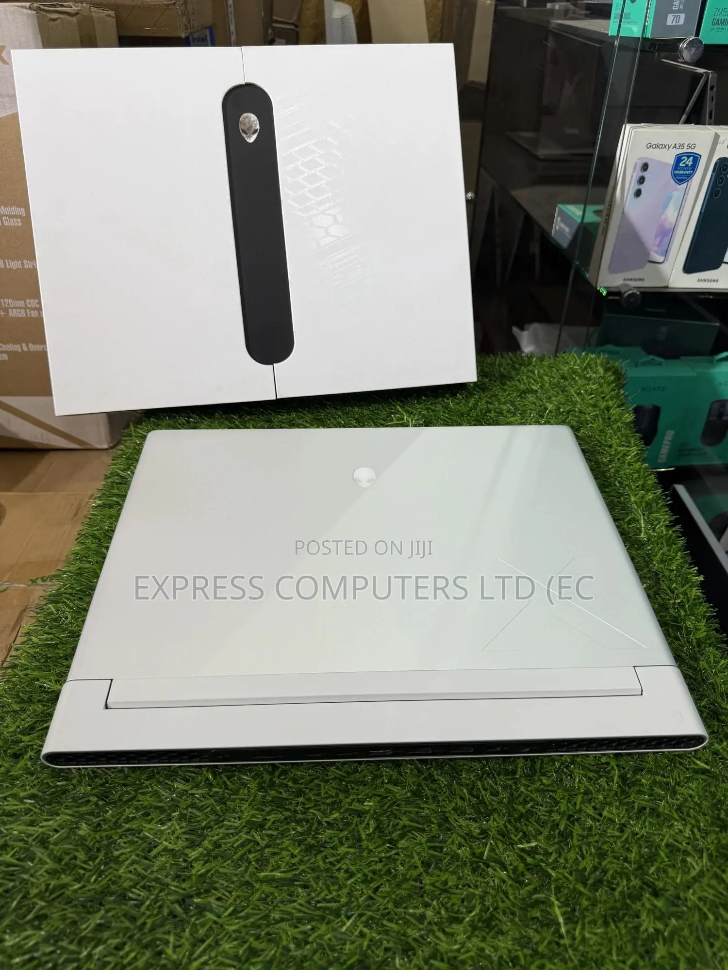 Laptop Dell Alienware X16 R2 16GB Intel Core Ultra 7 SSD 1T
