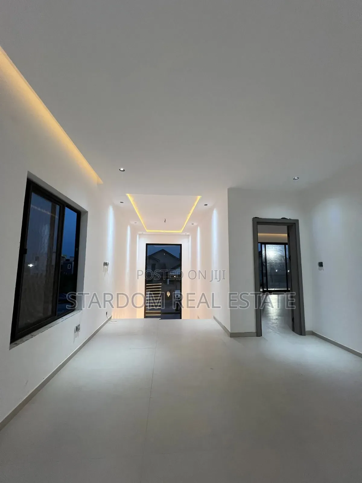 4bdrm Duplex in East Legon Hills for sale