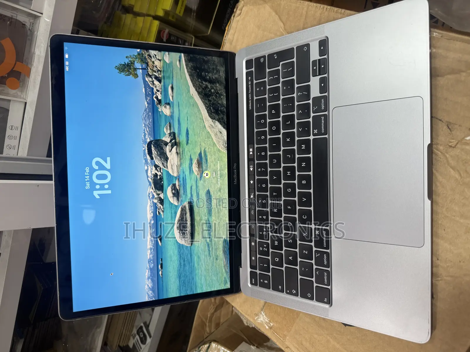 Laptop Apple MacBook Pro 2020 16GB Intel Core i5 SSD 512GB